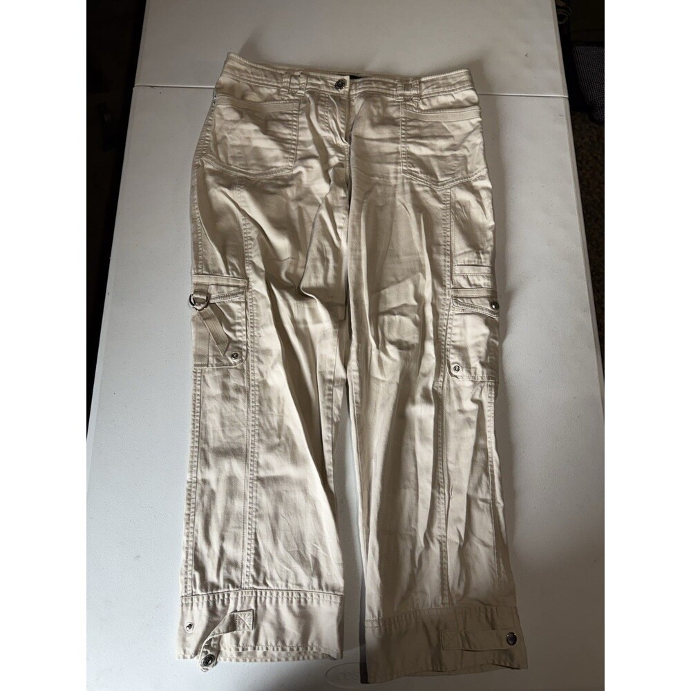 White House Black Market WHBM Cream Cropped Cargo Pants Size 6